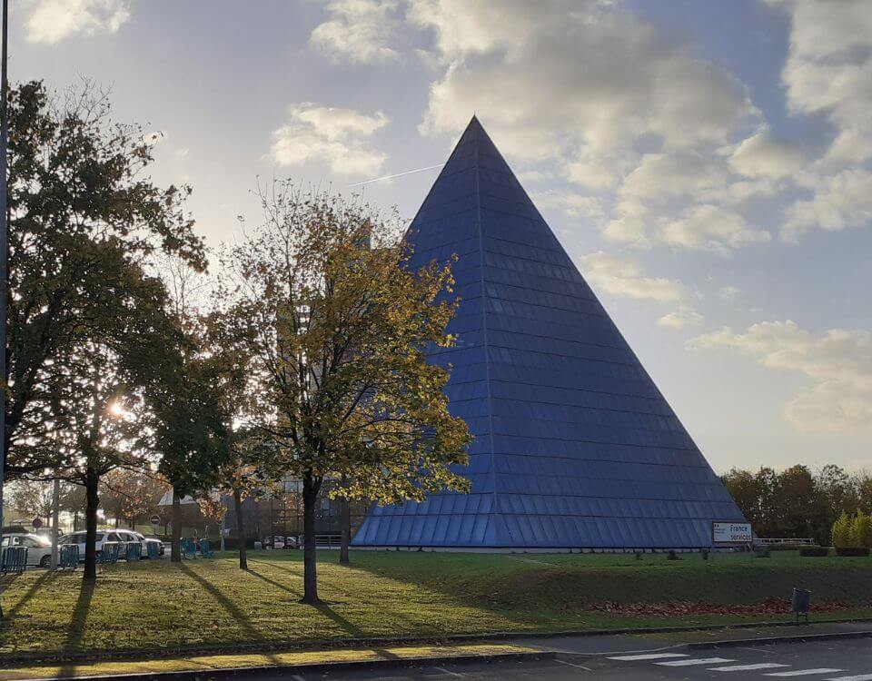 Pyramide bleue de Mary sur Marne - Jade Guezennec Diététicienne nutritionniste